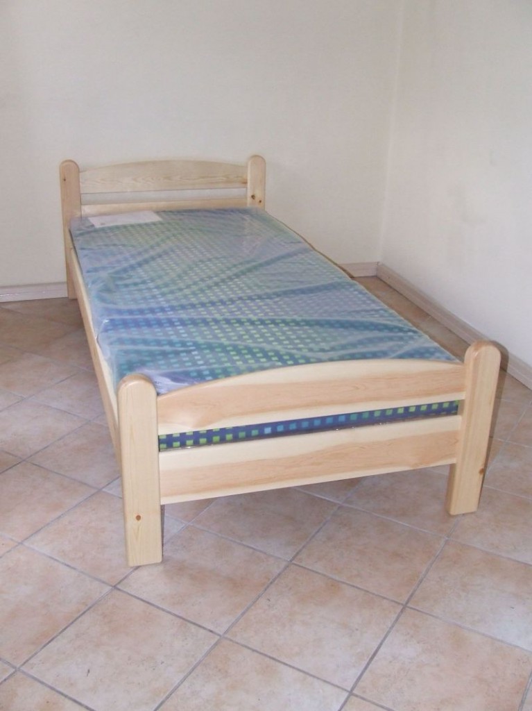 Monori ágy – ágynemű tartós